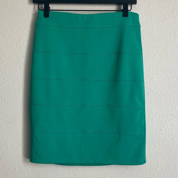 3/$15! In the Mix - Caribbean Aqua Pencil Bodycon Mini Skirt - Size Small - Picture 2 of 6